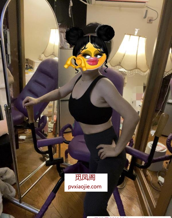 湖塘花样多健身的姐姐