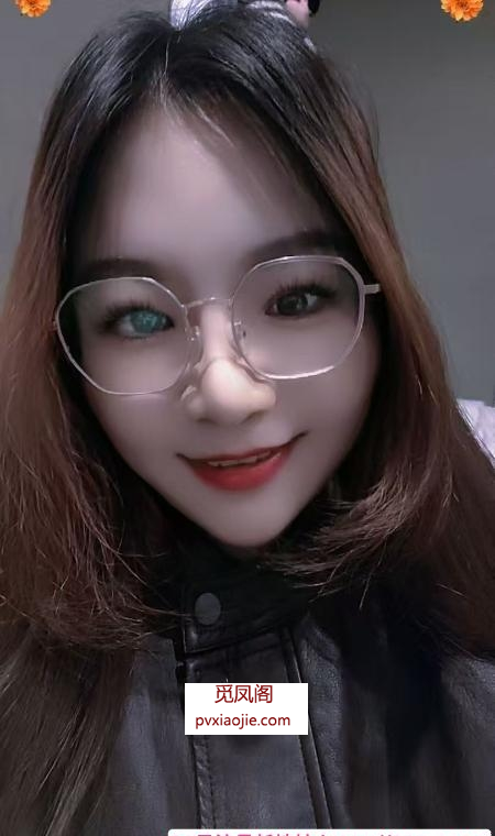 新街口附近大屁股少妇