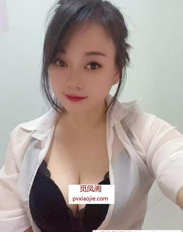 西站川渝大胸少妇