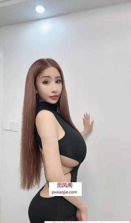 巨乳翘臀善朵老师