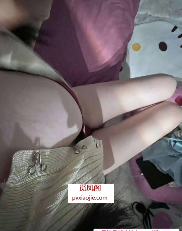 蜀山舌吻大长腿