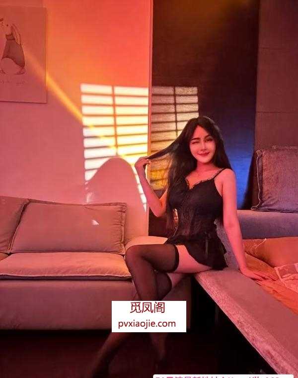 风情万种的维族小美