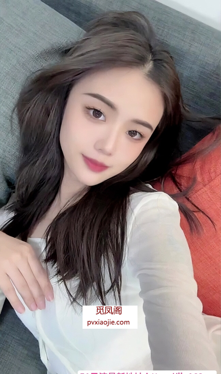 肤白貌美软妹子