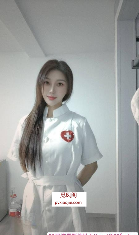 拱野角色扮演瑶瑶